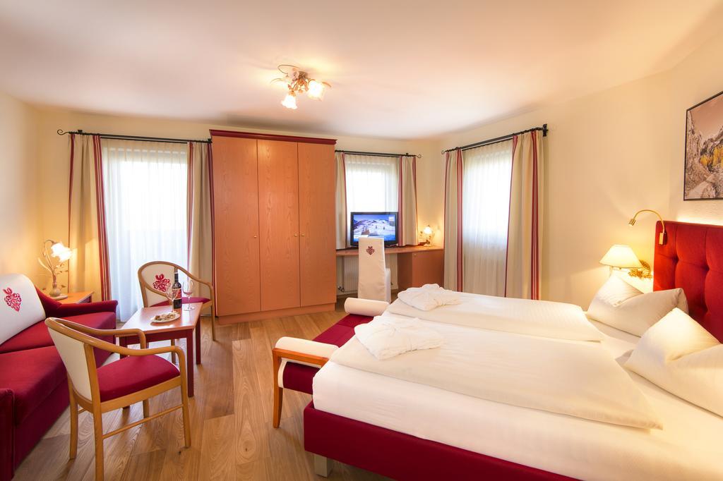Hotel Zum Jungen Roemer Radstadt Exterior photo